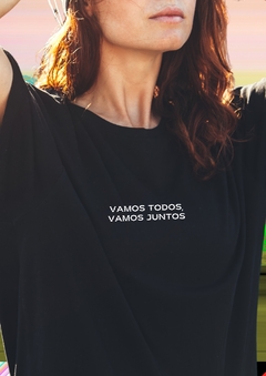 Camiseta Básica - Vamos Todos