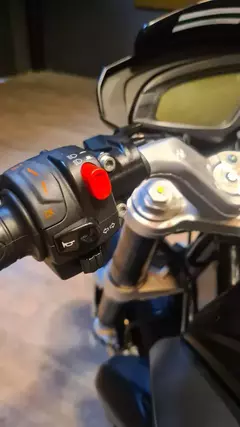 MV Agusta | Brutale 800 Dragster en internet