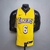 Camiseta regata amarela do Los Angeles Lakers, modelo masculino, com gola V e número 6.