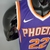 Camiseta regata roxa do Phoenix Suns, da Nike, com número 22.