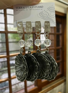 Pesa mantel Roseta plata