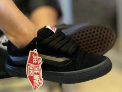 Vans KNU TOTAL BLACK