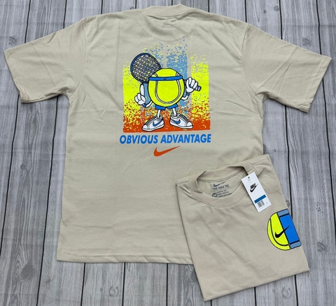 Camiseta Oversized Nike - comprar online