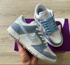 Imagen de Eleva tu estilo con las Nike Air Force Multicolor ¡25% OFF por tiempo limitado!