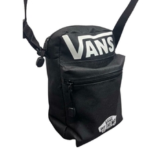 ¡LLEGÓ LA PROMO QUE TODOS ESPERABAN! 3x1 Vans UltraRange VR3 + Remera + Morral en internet