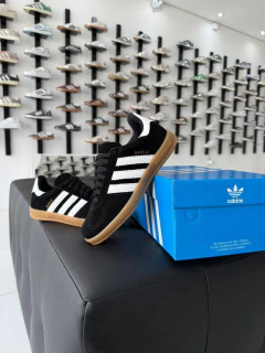 TÊNIS GAZELLE PRETO - Só Tênis 