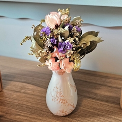 Buquê Floral no Vaso de Cerâmica – Lavanda + Alecrim