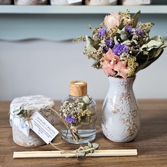 Buquê Floral no Vaso de Cerâmica – Lavanda + Alecrim na internet