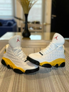 Air Jordan Retro 13 Amarillas