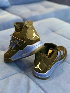 Air Jordan Retro 4 Azul en internet