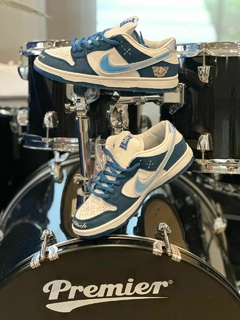 Nike Sb dunk low Born x Raised