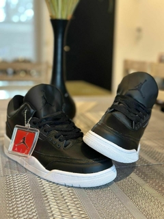 Retro 3 Negras - comprar online