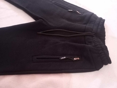 JOGGER NEGRO en internet