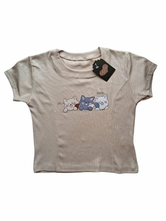 REMERA HELLO BEIGE