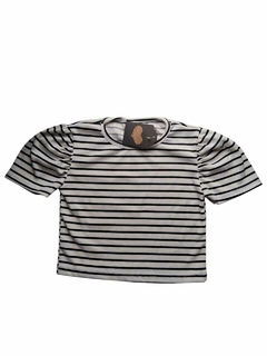 REMERA RAYAS