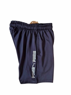 SHORT DEPORTIVO PUMA AZUL MARINO en internet