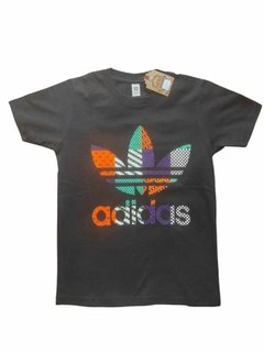 REMERA ADIDAS NEGRA