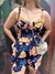 MACAQUINHO OLÍVIA ESTAMPA EXCLUSIVA FLORAL FUNDO PRETO - comprar online