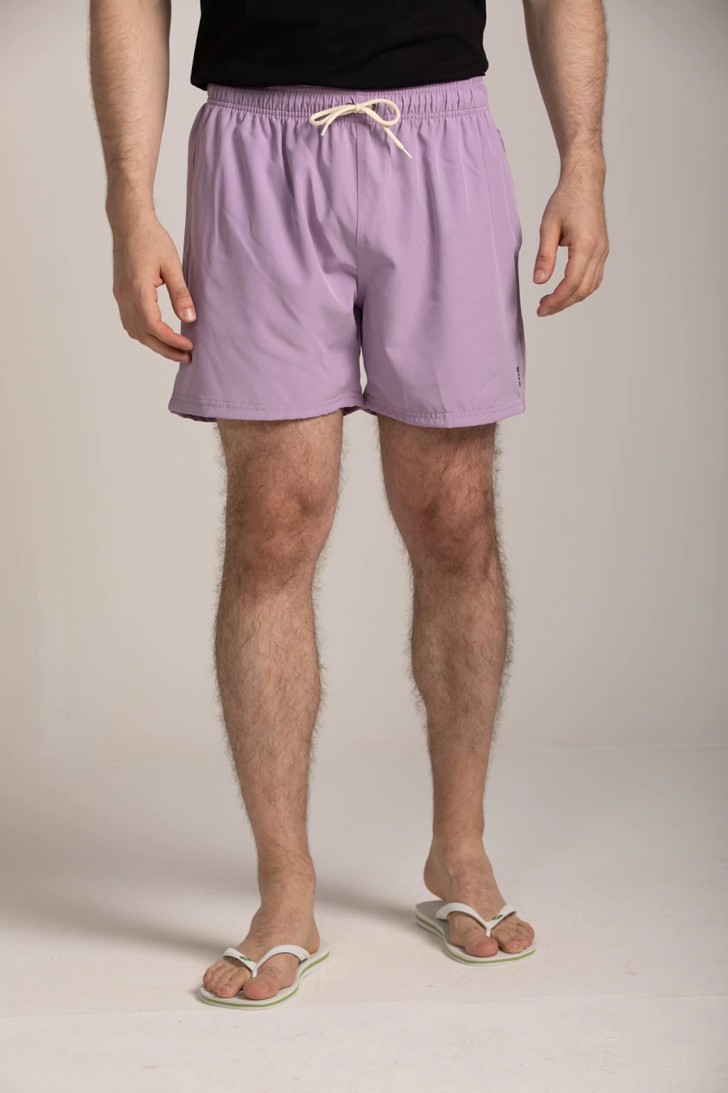 SHORTS PRAIA LISO ELASTANO BOLSO EMBUTIDO