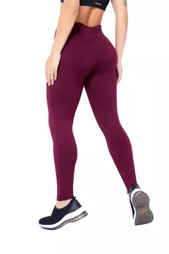 CALÇA LEGGING BÁSICA CINTURA ALTA 8CM COS DUPLO na internet