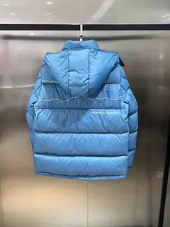 CAMPERA MONCLER 3 en internet