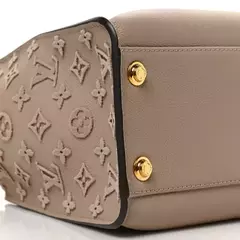 LOUIS VUITTON MONOGRAM TUFTING ON MY SIDE GALET - El Patron Import