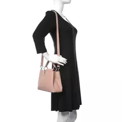 LOUIS VUITTON CAPUCINES MM BAG ROSA - comprar online