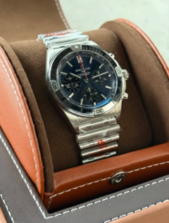 SUPER CHRONOMAT B01 44 en internet