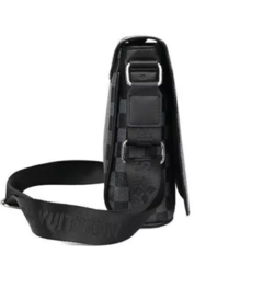 Louis Vuitton Shoulder Bag - tienda online