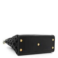 LOUIS VUITTON CALFSKIN MONOGRAM TUFTING ON MY SIDE BLACK - tienda online