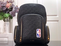 LOUIS VUITTON MOCHILA NBA CHRISTOPHER MM BLACK - comprar online