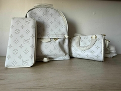 SET LOUIS VUITTON MOCHILA DISCOVERY TAIGA, MONOGRAM Y ZIPPY WALLET