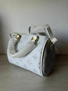 SET LOUIS VUITTON MOCHILA DISCOVERY TAIGA, MONOGRAM Y ZIPPY WALLET - El Patron Import