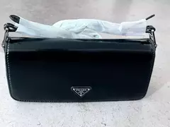 CARTERA PRADA en internet