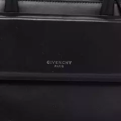 GIVENCHY BLACK LEATHER NANO HORIZON CROSSBODY BAG en internet