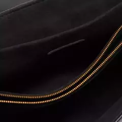 LOUIS VUITTON BLACK LEATHER NEW WAVE CHAIN BAG en internet