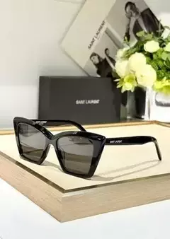 ANTEOJOS SAINT LAURENT 3