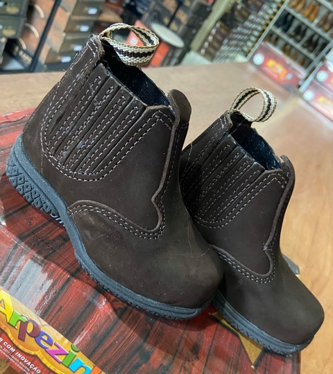 BOTINA ARPE INFANTIL BOOTTENIS COURO NOBUCK COR CAFE REF 181