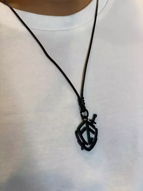 Cordão Preto Couro Fé - comprar online