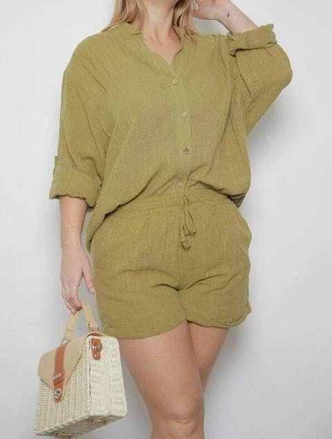 SHORT DELFINA