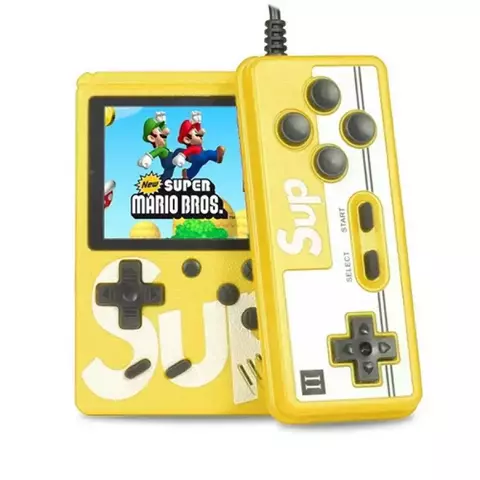 O Game Boy G4 vem com 400 jogos clássicos como Super Mario e Contra, tela retroiluminada de 3,0 polegadas e 6 horas de bateria. Conecte à TV via AV e jogue onde quiser. Inclui controle, cabo USB e bateria recarregável.