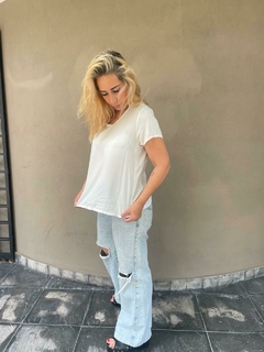 Blusa blanca en internet