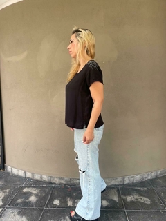 Blusa negra - MATRIZKA