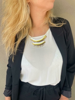 Blusa collar - comprar online