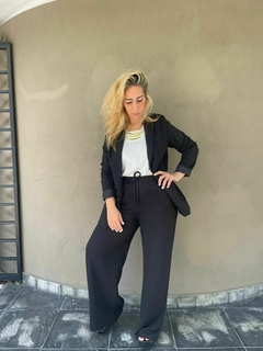 Blazer negro en internet