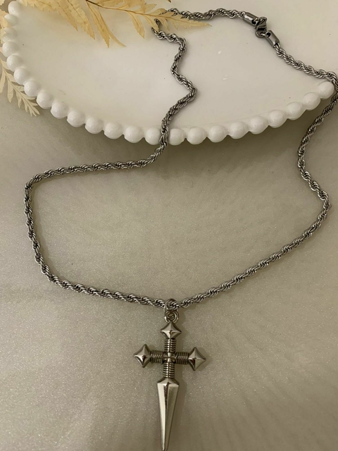 Colar Mustang - Cordão Baiano Grosso em aço inoxidável com Crucifixo Pontiagudo - 58 cm