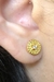 Brinco Círculo Pequeno Com Zircônia Central Banhado em Ouro 18k