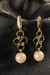 Brinco Grande de Fio com Circulo Dourado e Pérola Banhado em Ouro 18k - comprar online