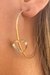 Brinco Argola Grande Fina com Coração Embutido Banhado em Ouro 18k - comprar online