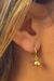 Brinco Argolinha Pequena com Bola Dourada Banhado em Ouro 18k - comprar online
